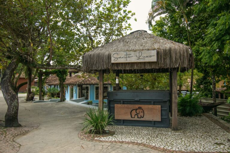 Pousadas de Luxo em Noronha: As 10 Melhores e Mais Deslumbrantes